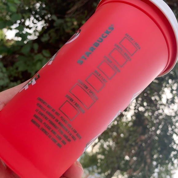 Starbucks festive cup - Picture 2 of 2